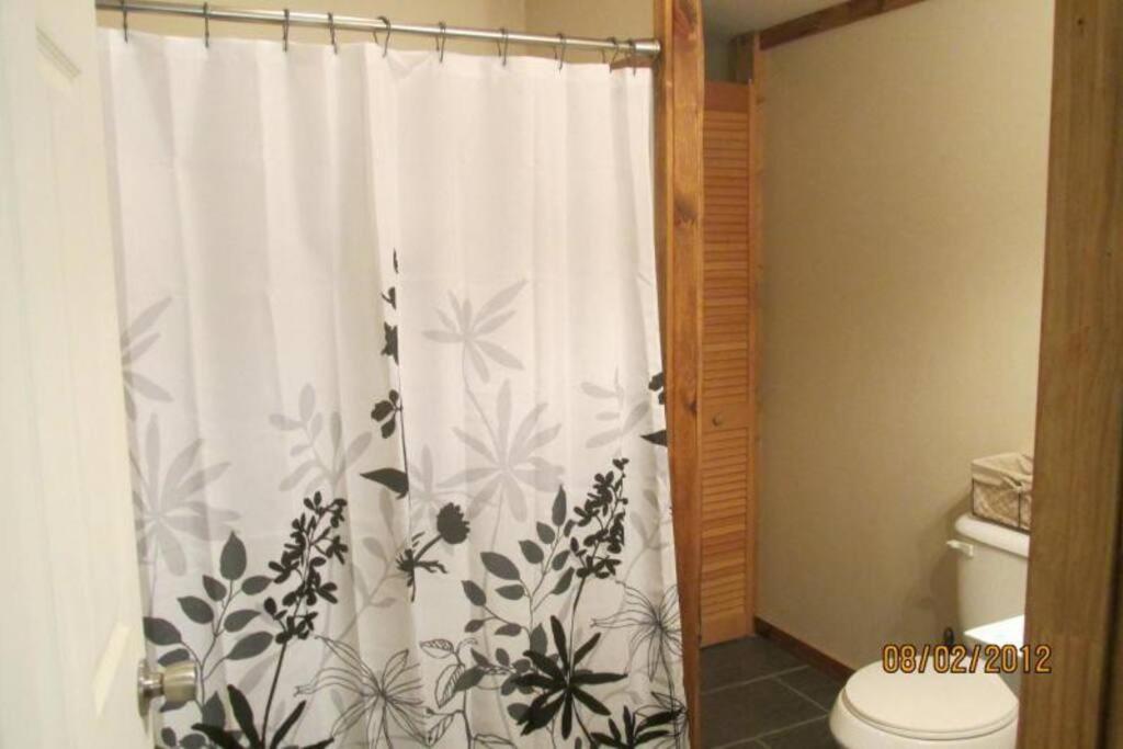 Our Private Wooded Cabin Chatham Bagian luar foto