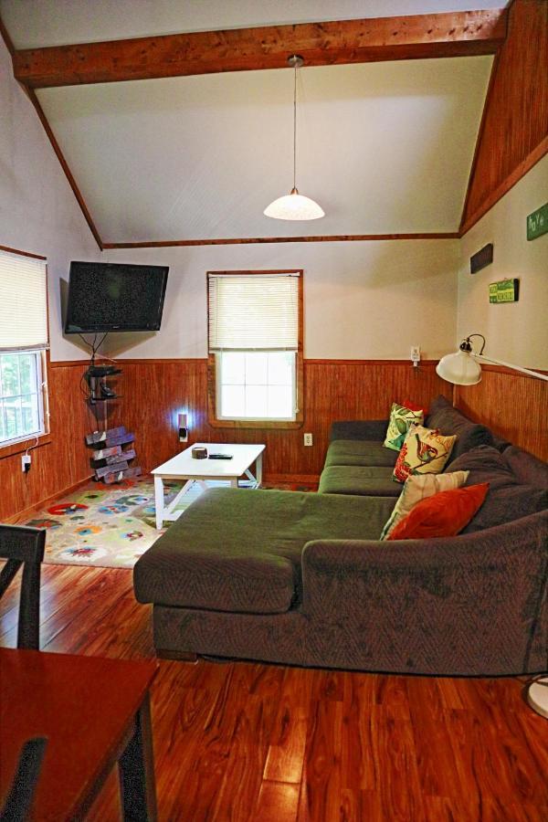 Our Private Wooded Cabin Chatham Bagian luar foto